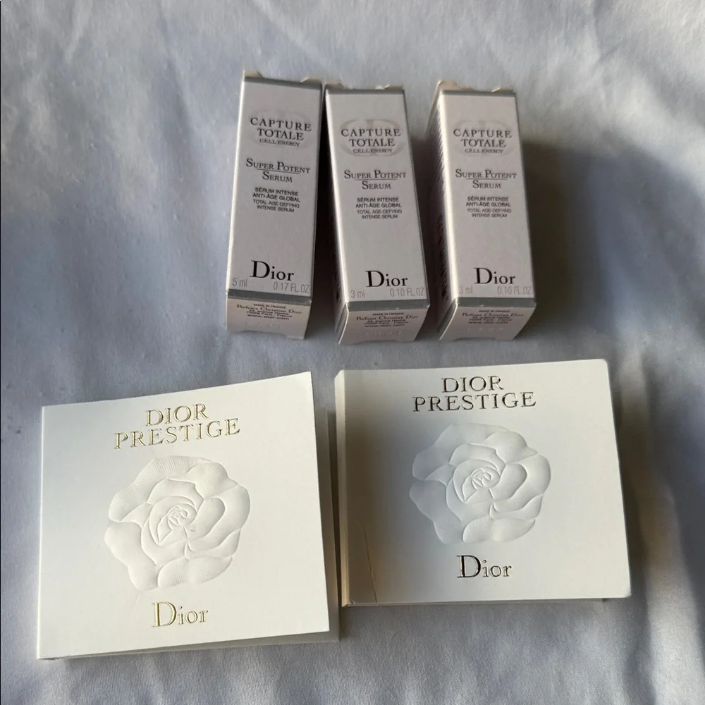 Dior Prestige and Capture Skincare Set in Gold and White - Picture 5 of 10
